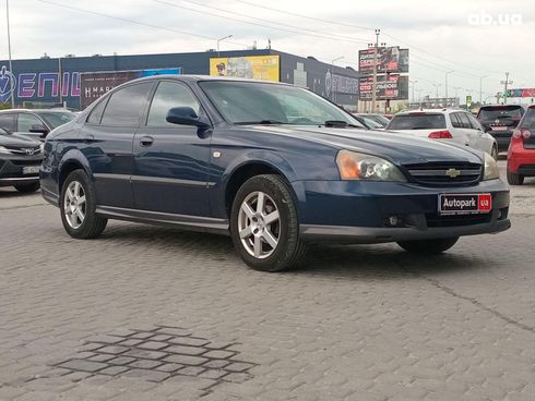 Chevrolet Evanda 2005 синий - фото 40