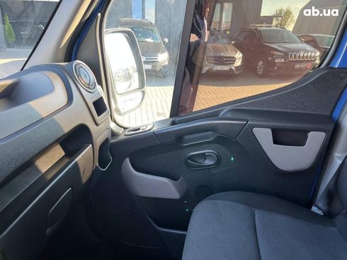 Renault Master 2017 синий - фото 11