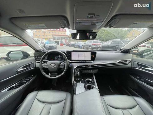Toyota Mirai 2022 - фото 10