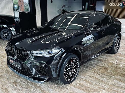 BMW X6 M 2022 - фото 15