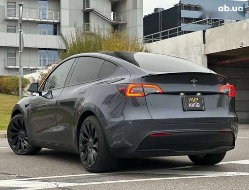 Tesla Model Y 2022 - фото 15