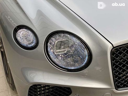 Bentley Continental GT 2019 - фото 18