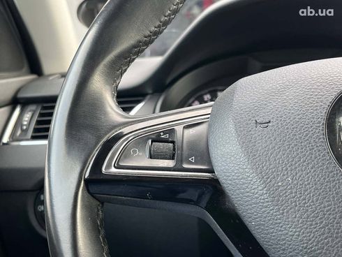Skoda Octavia 2016 серый - фото 18