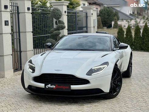 Aston Martin DB11 2018 - фото 4