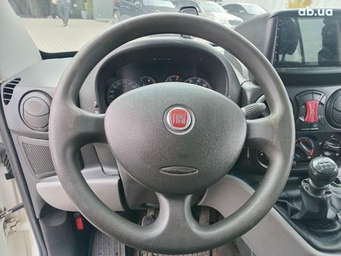 Fiat Doblo 2008 белый - фото 14
