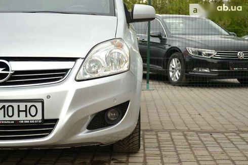 Opel Zafira 2011 - фото 9