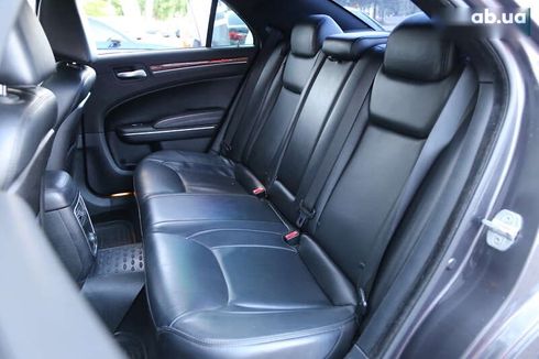 Chrysler 300C 2013 - фото 9