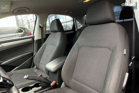 Volkswagen Passat 2015 - фото 9