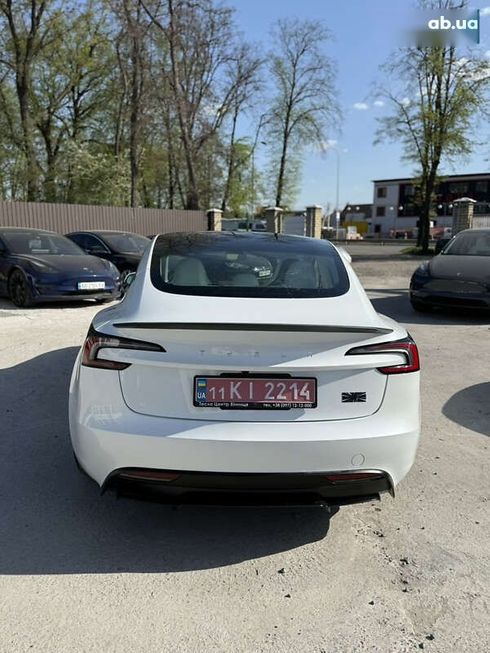 Tesla Model 3 2024 - фото 16