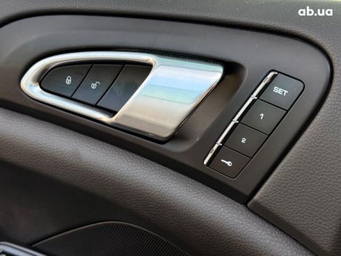 Porsche Cayenne 2016 серый - фото 25