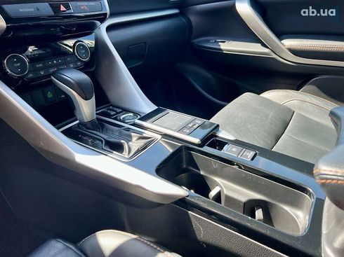 Mitsubishi Eclipse Cross 2018 - фото 22