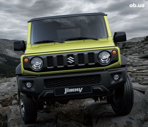 Suzuki Jimny 2024 - фото 3