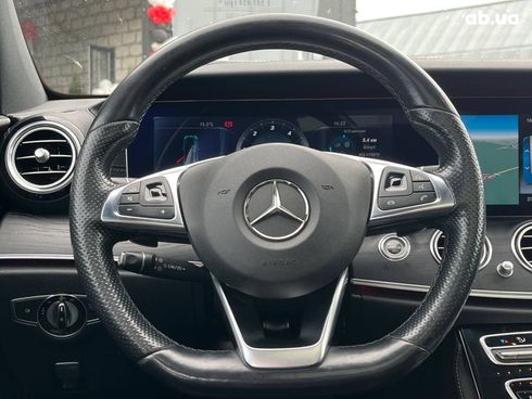 Mercedes-Benz E-Класс 2016 серый - фото 37