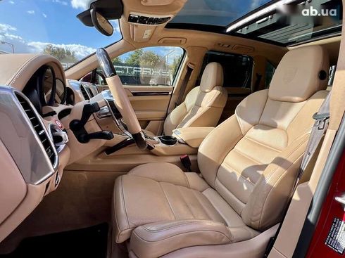 Porsche Cayenne 2015 - фото 27