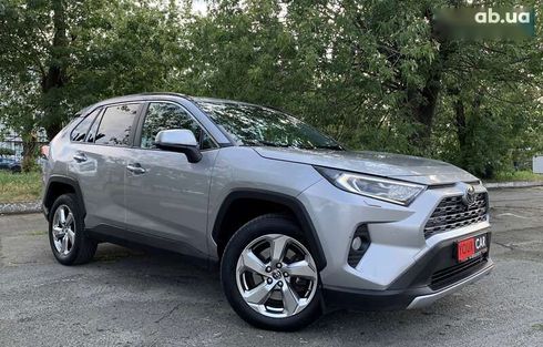 Toyota RAV4 2019 - фото 21