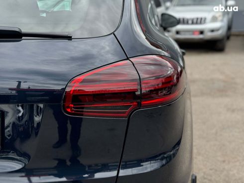 Porsche Cayenne 2015 синий - фото 17