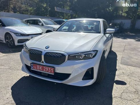 BMW i3 2025 - фото 3