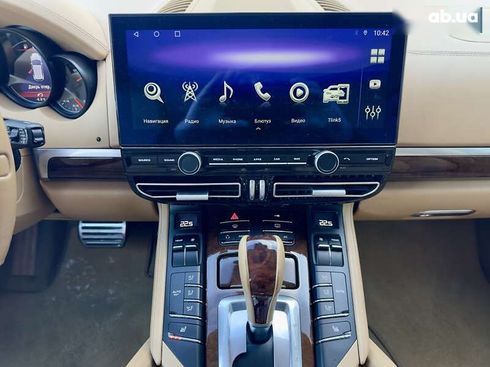 Porsche Cayenne 2011 - фото 21