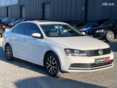 Volkswagen Jetta 2016 белый - фото 10