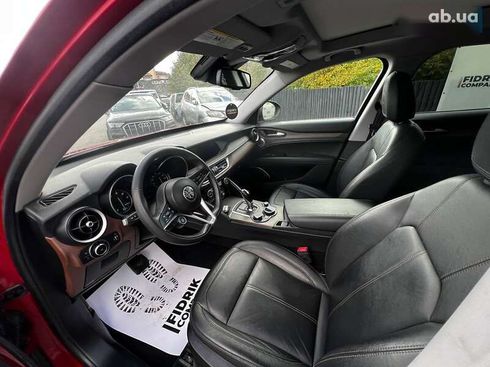 Alfa Romeo Stelvio 2018 - фото 14