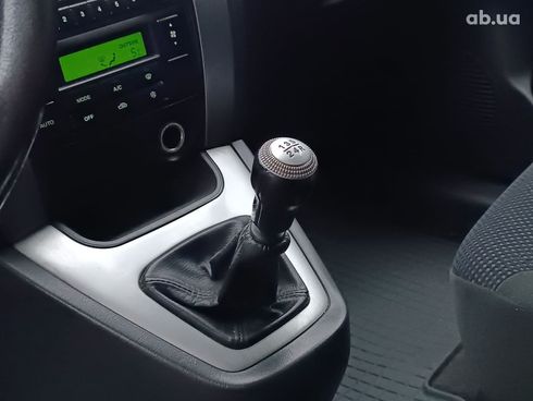 Hyundai Tucson 2008 зеленый - фото 23