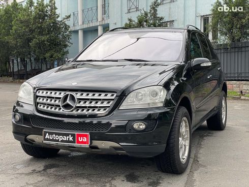 Mercedes-Benz M-Класс 2005 черный - фото 2