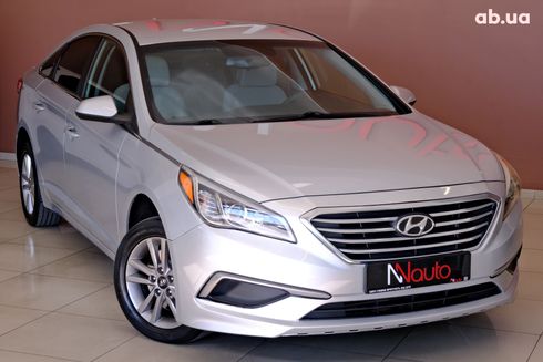 Hyundai Sonata 2015 серебристый - фото 4
