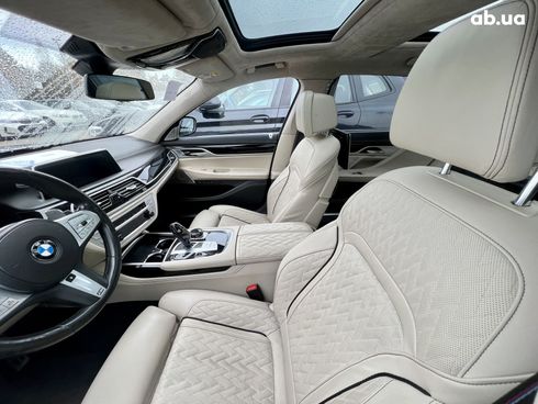 BMW 7 серия 2021 - фото 29