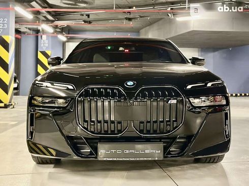 BMW 7 серия 2024 - фото 3