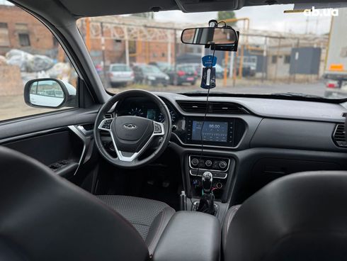 Chery Tiggo 3 2017 белый - фото 62