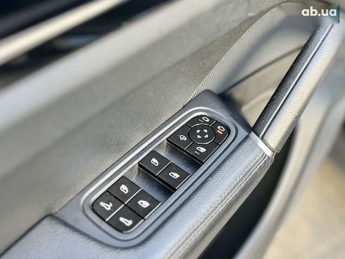 Porsche Cayenne 2018 - фото 20