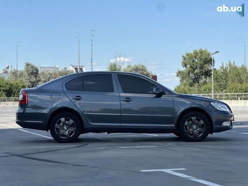 Skoda Octavia 2012 - фото 12