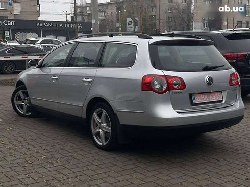 Volkswagen Passat 2010 - фото 6