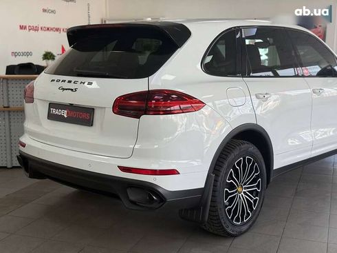 Porsche Cayenne 2015 - фото 13