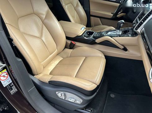 Porsche Cayenne 2016 - фото 8
