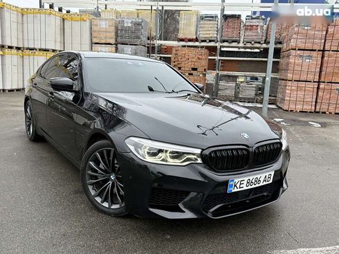 BMW 5 серия 2017 - фото 4