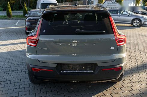 Volvo XC40 2021 - фото 7