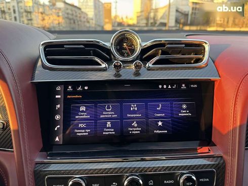 Bentley Bentayga 2021 - фото 25