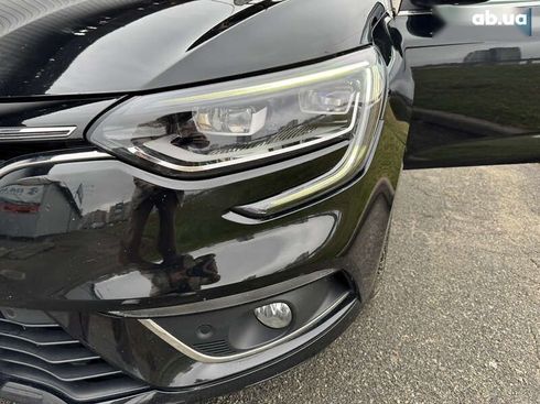 Renault Megane 2016 - фото 13