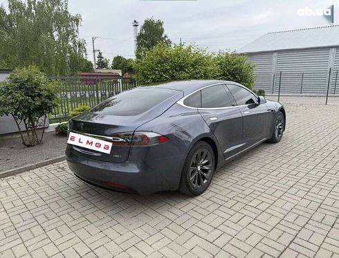 Tesla Model S 2019 - фото 6