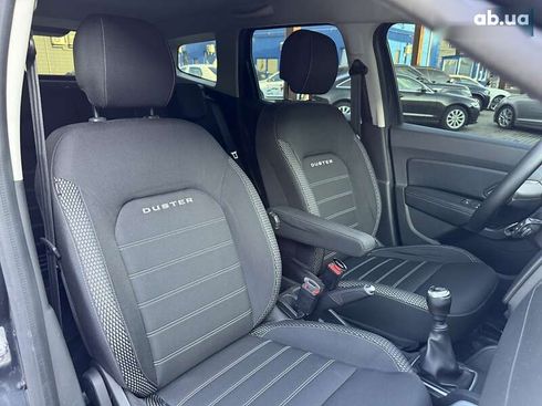 Renault Duster 2020 - фото 26