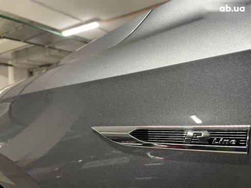 Volkswagen Passat 2017 - фото 18