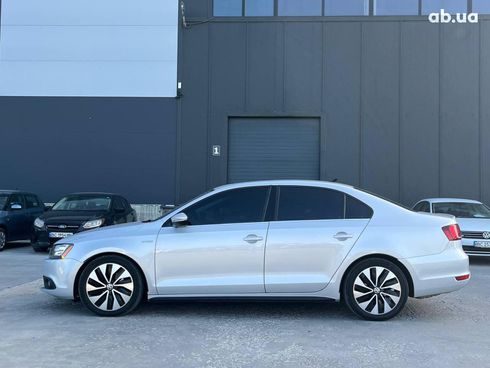 Volkswagen Jetta 2013 серый - фото 5