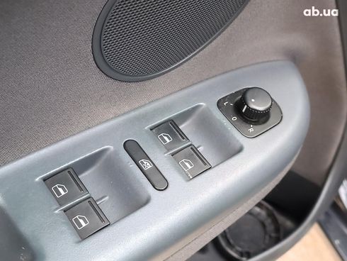 Volkswagen Golf Plus 2006 черный - фото 22