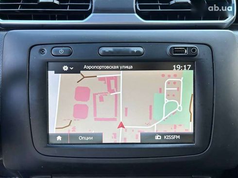 Renault Duster 2019 - фото 23
