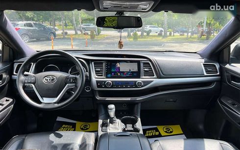 Toyota Highlander 2016 - фото 13