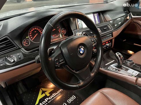 BMW 5 серия 2012 - фото 23
