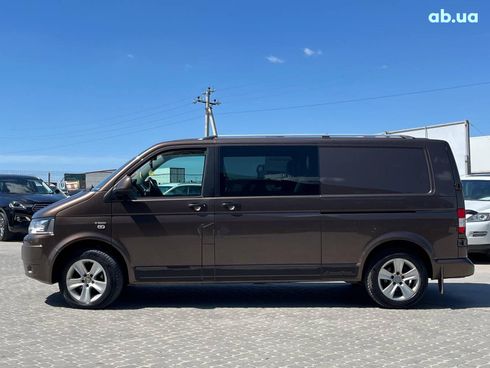 Volkswagen Transporter 2014 коричневый - фото 9