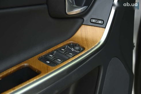 Volvo XC60 2017 - фото 20
