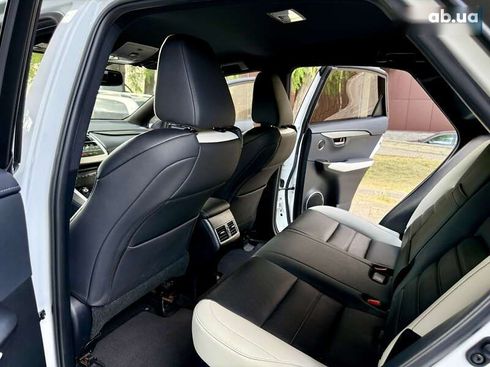 Lexus NX 2021 - фото 26